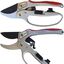 Extra strong ratchet scissors with power amplification